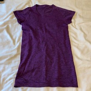 Lululemon Swiftly Tech Ss Tee size 4 purple